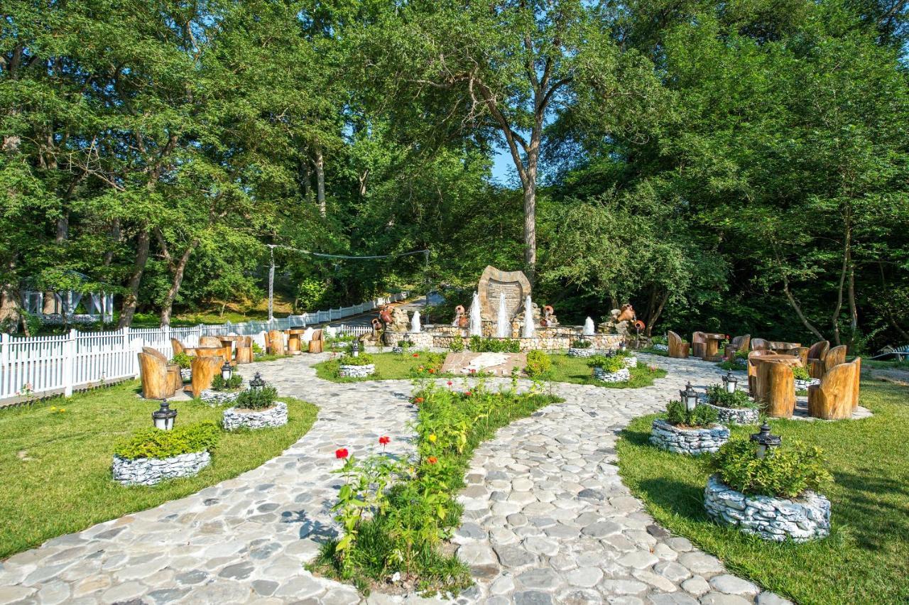 Chukhur Gabala Museum Hotel Екстериор снимка